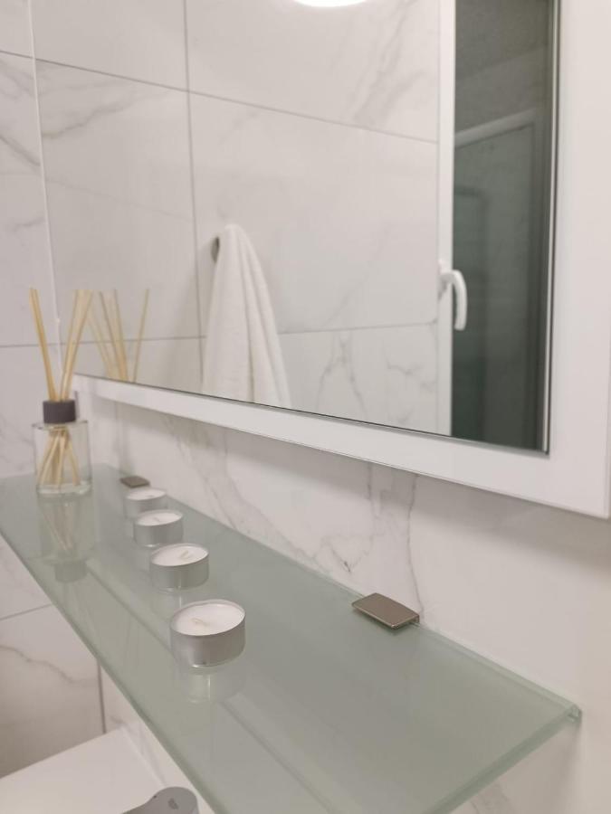 Apartman Marcelina 2 In トロギール エクステリア 写真