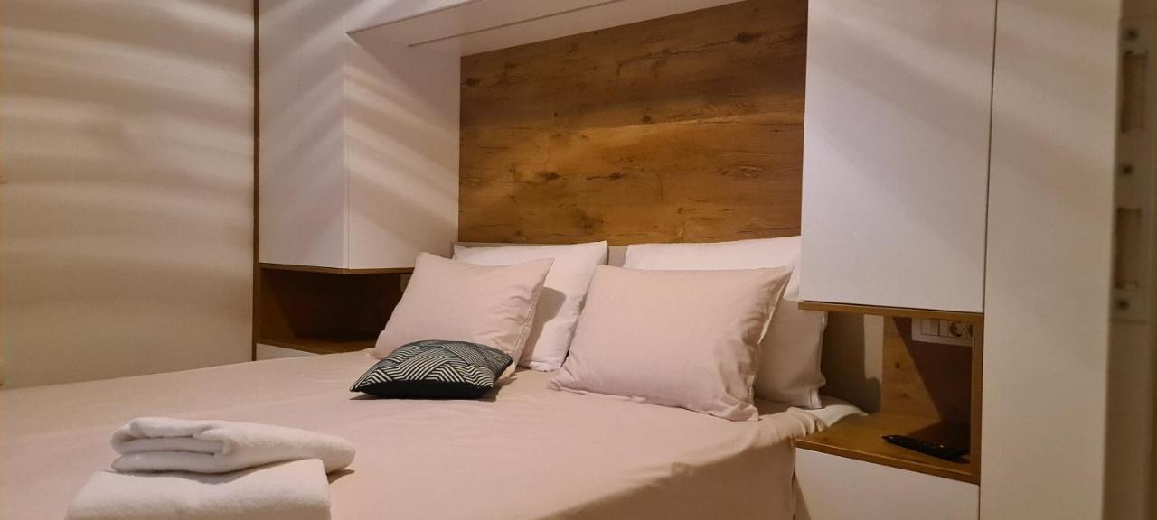 Apartman Marcelina 2 In トロギール エクステリア 写真